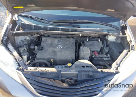 2013 Toyota Sienna Le V6 8 Passenger from USA, damaged, VIN 5TDKK3DC5DS331071